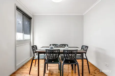 Property photo of 27 Emerson Street Wetherill Park NSW 2164