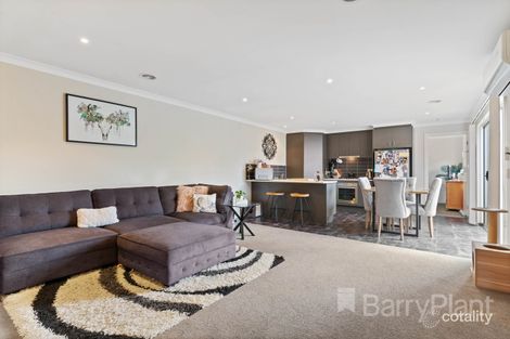 Property photo of 14 Oscar Drive Sebastopol VIC 3356