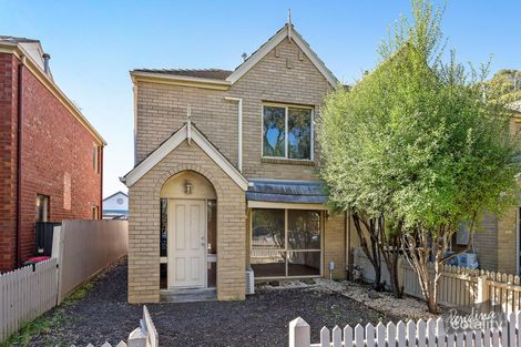 22 Liddy St, Kensington, VIC 3031