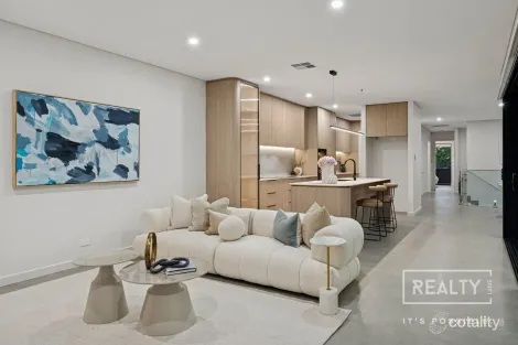 11b Panton Cres, Karrinyup, WA 6018