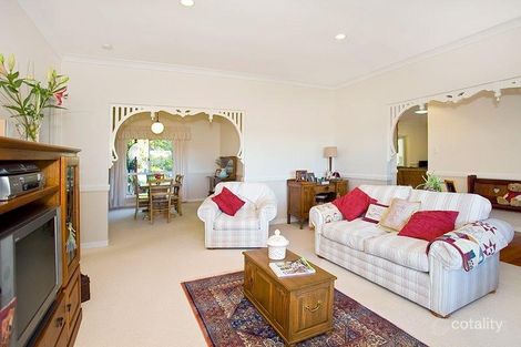 23 Sexton Pl, Bellbowrie, QLD 4070