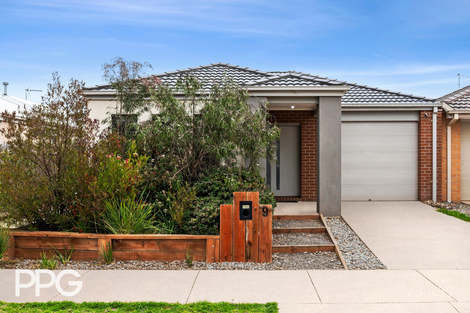 9 Simony Dr, Armstrong Creek, VIC 3217