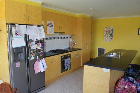Property photo of 14 Wonga Place Yarrawonga VIC 3730