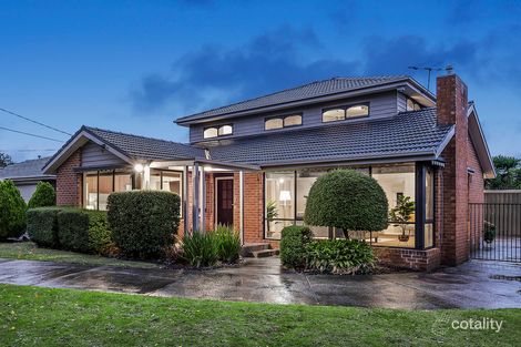 Property photo of 18 Glengariff Drive Mulgrave VIC 3170