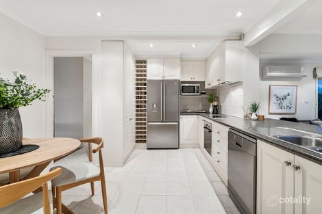 Property photo of 18 Glengariff Drive Mulgrave VIC 3170