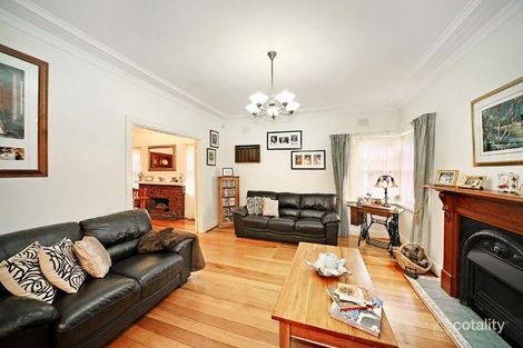 Property photo of 17 Murrong Avenue Bentleigh East VIC 3165