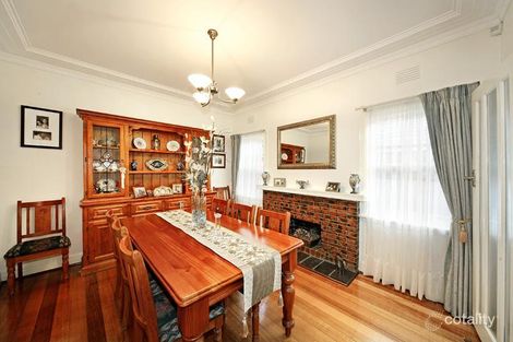 Property photo of 17 Murrong Avenue Bentleigh East VIC 3165