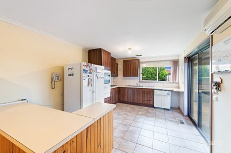 Property photo of 28 Flynn Crescent Coolaroo VIC 3048