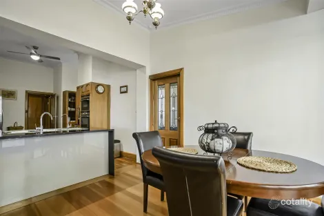 Property photo of 48 East Terrace Henley Beach SA 5022