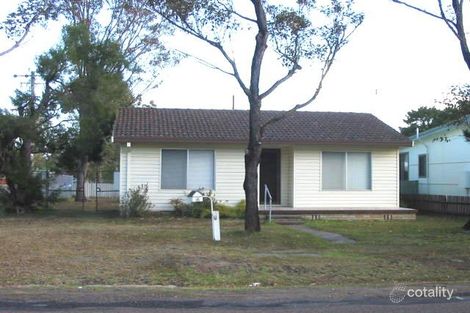 Property photo of 8 Gregory Street Berkeley Vale NSW 2261