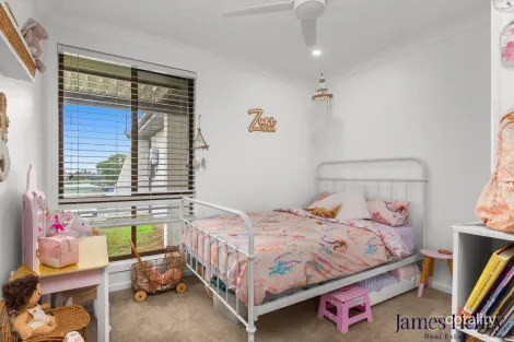 Property photo of 6 Roselle Close Rutherford NSW 2320