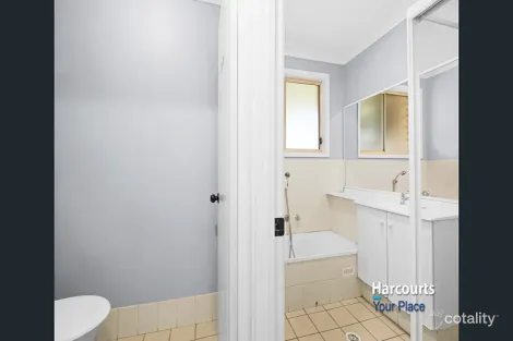 Property photo of 17 Hague Place Oakhurst NSW 2761