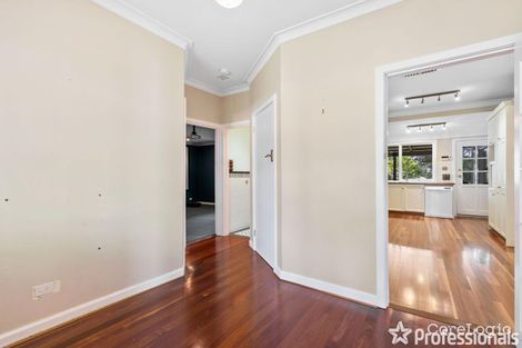 Property photo of 16 Peet Road Kalamunda WA 6076