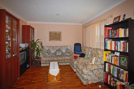 Property photo of 2/53 Heritage Drive Kanwal NSW 2259