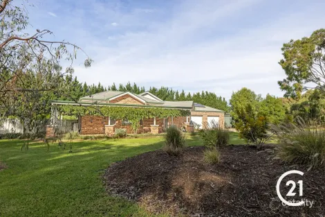 Property photo of 20 Schoeffel Drive Echuca VIC 3564