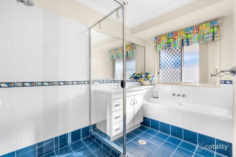 Property photo of 4 Summit Place Wynnum West QLD 4178