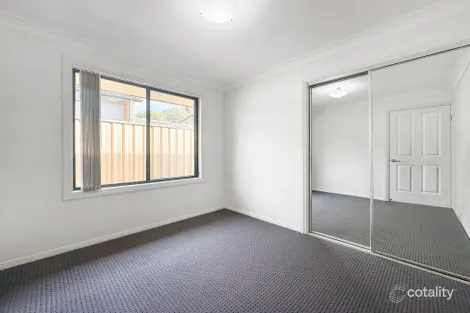 Property photo of 2/33 Cutler Drive Wyong NSW 2259