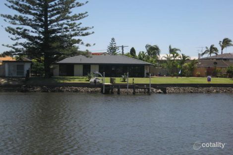 Property photo of 30 Margaroola Avenue Biggera Waters QLD 4216