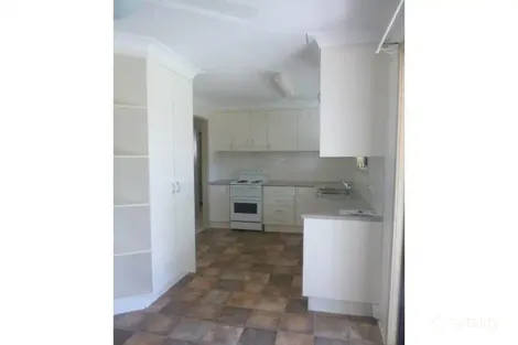 Property photo of 18 Jensen Street Avenell Heights QLD 4670