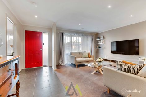 Property photo of 33 Clifton Grove Carrum Downs VIC 3201