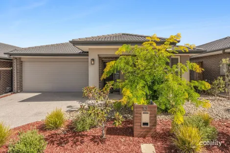 13 Wurrook Cct, North Geelong, VIC 3215