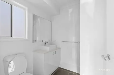 Property photo of 15 Paterson Road Walloon QLD 4306