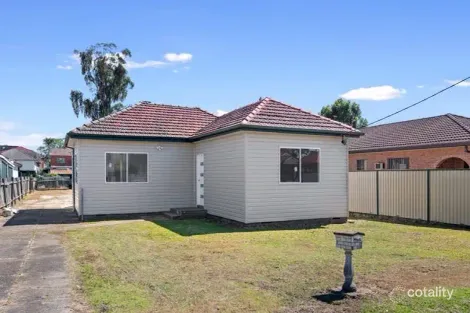 102 Hamilton Rd, Fairfield, NSW 2165