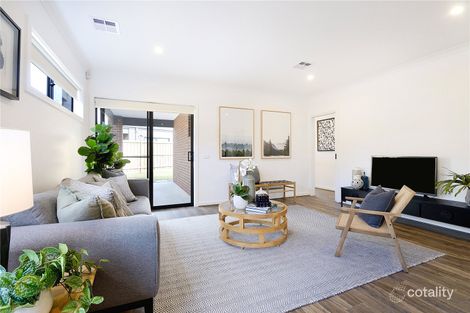 20 Waterbird Cct, Weir Views, VIC 3338