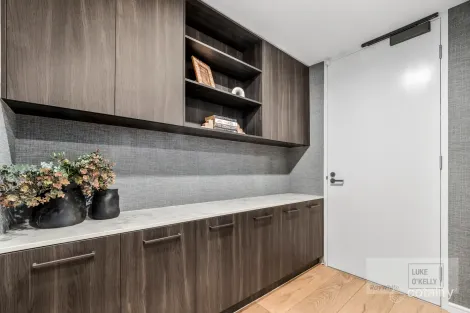 Property photo of 2/8 Carlton Street Highgate Hill QLD 4101