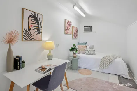 Property photo of 34 McLachlan Street Currajong QLD 4812