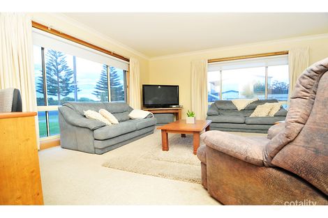 Property photo of 253 Marine Parade Pinks Beach SA 5275