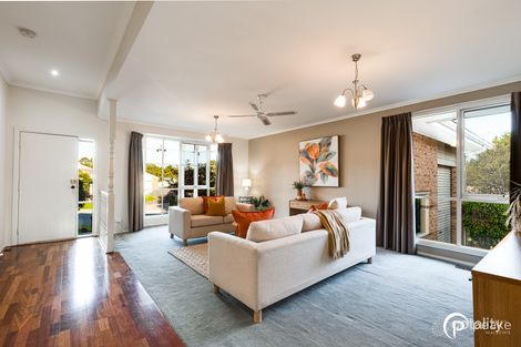 Property photo of 9 Matheson Court Berwick VIC 3806