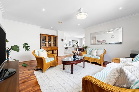 Property photo of 33 Treerise Boulevard Ferntree Gully VIC 3156