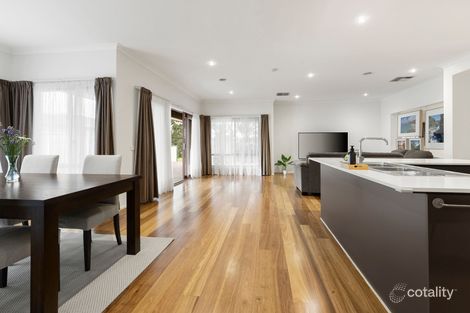 Property photo of 98 Golf View Drive Craigieburn VIC 3064