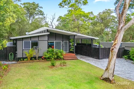 22-24 Shore St, Russell Island, QLD 4184