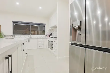 Property photo of 37 Springfield Drive Mildura VIC 3500