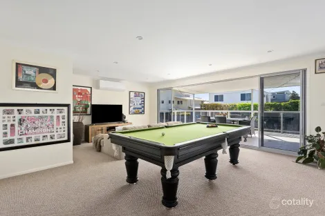 Property photo of 53 Sandon Drive Bulli NSW 2516