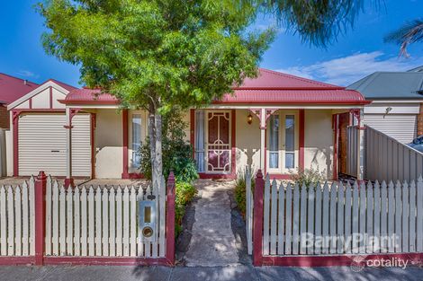 7 Alpine Gdns, Caroline Springs, VIC 3023