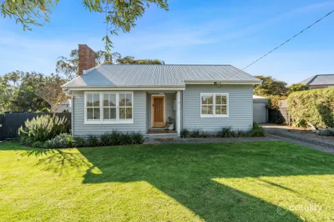4 Ritchie Ct, Port Fairy, VIC 3284