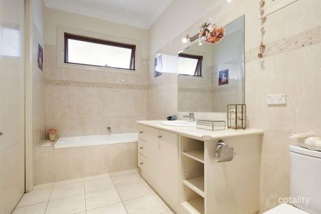 Property photo of 4 Derna Road Ashburton VIC 3147