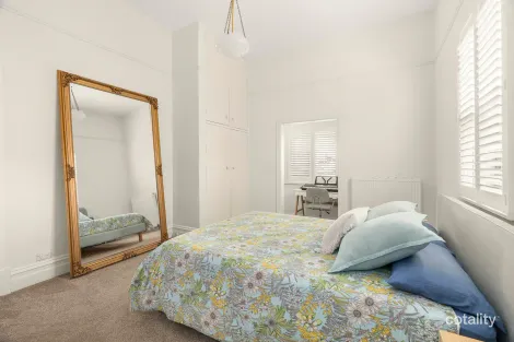 Property photo of 3 Gillies Street Hampton VIC 3188