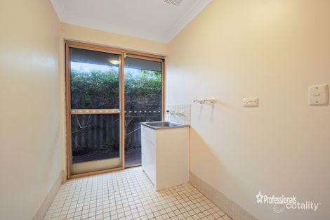 5 Marybrook Rd, Heathridge, WA 6027