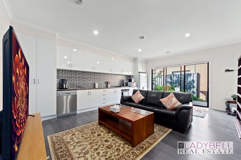 Property photo of 3/11 Navy Street Tarneit VIC 3029
