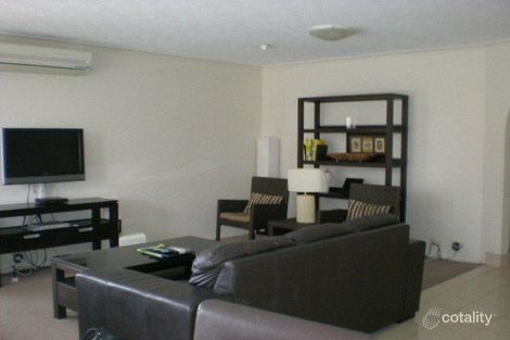 Property photo of 4/45 Broadbeach Boulevard Broadbeach QLD 4218