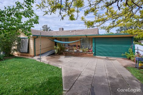 8 Fairbairn Cres, Kooringal, NSW 2650