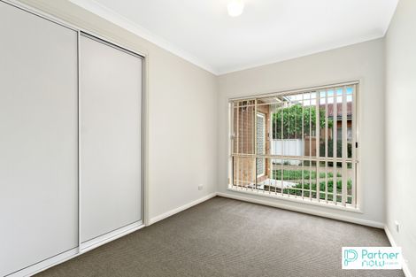 Property photo of 2/4 Gunn Place South Tamworth NSW 2340