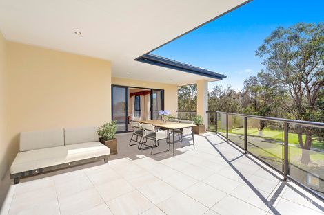 Property photo of 11 Tussock Crescent Elanora QLD 4221