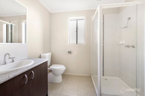 Property photo of 30 Tipperary Circuit Pakenham VIC 3810