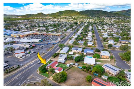 Property photo of 1 Weaver Street Norman Gardens QLD 4701