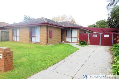 Property photo of 22 Gipps Crescent Cranbourne North VIC 3977